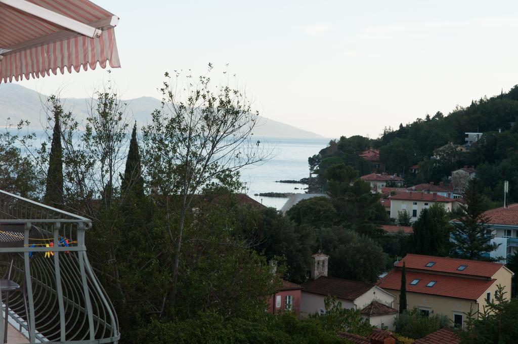 Apartment Gregov Mošćenička Draga Extérieur photo