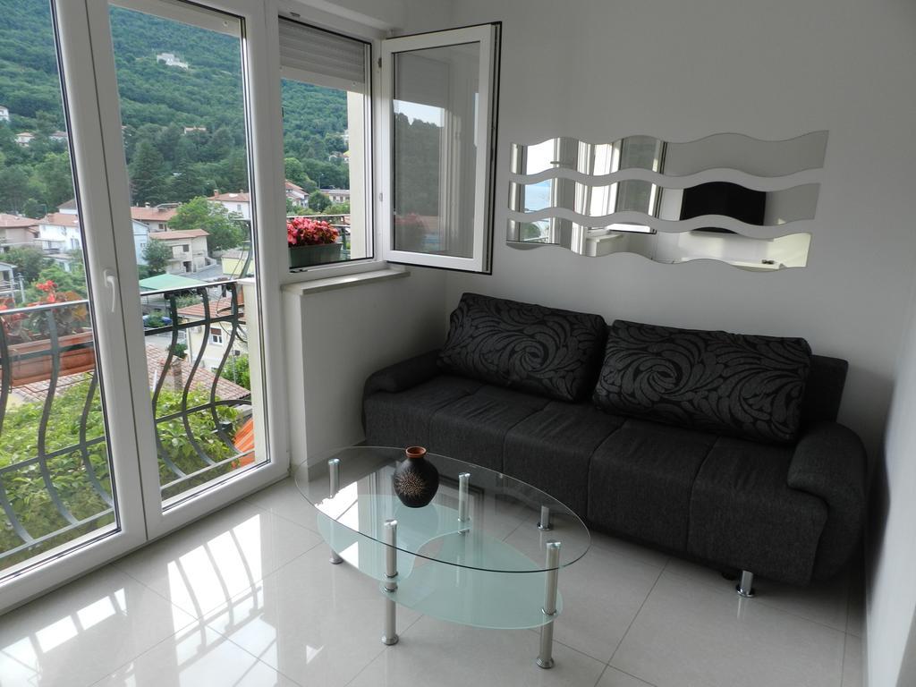 Apartment Gregov Mošćenička Draga Extérieur photo